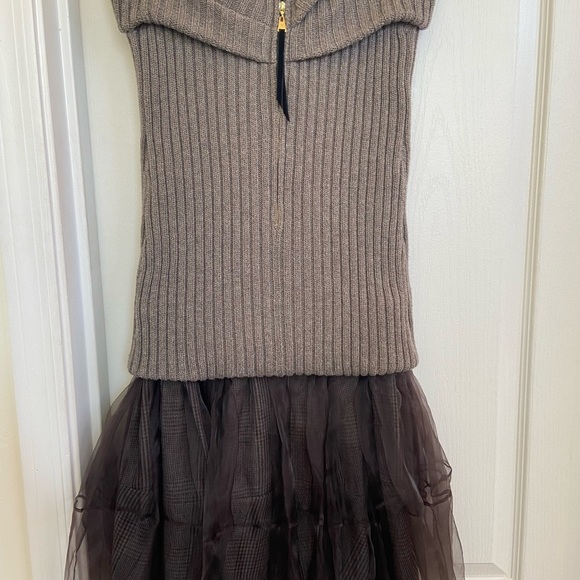 Louis Vuitton dress - Picture 2 of 11